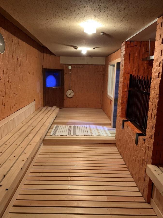 Capsule Hotel 310 Tokyo Exterior photo
