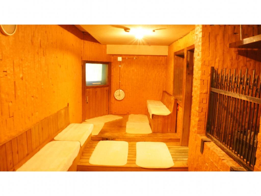 Capsule Hotel 310 Tokyo Exterior photo