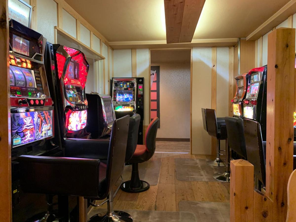 Capsule Hotel 310 Tokyo Exterior photo